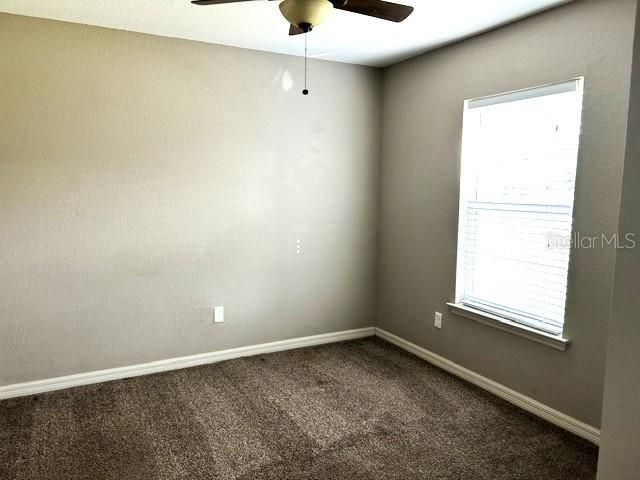 For Sale: $227,500 (3 beds, 2 baths, 1089 Square Feet)