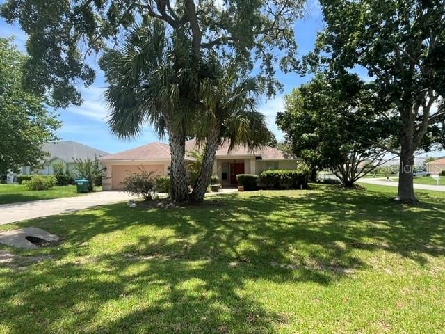 For Rent: $1,900 (3 beds, 2 baths, 1552 Square Feet)