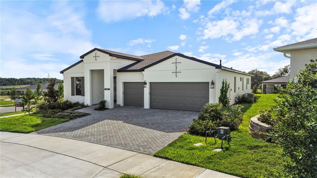 En Venta: $699,990 (3 camas, 3 baños, 2554 Pies cuadrados)