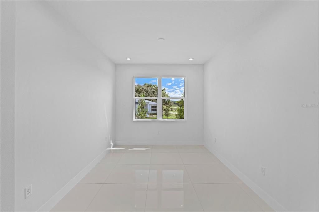 En Venta: $699,990 (3 camas, 3 baños, 2554 Pies cuadrados)