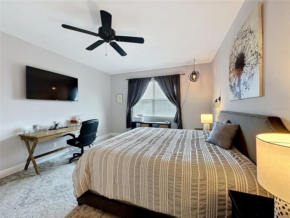 For Sale: $395,000 (4 beds, 3 baths, 2231 Square Feet)