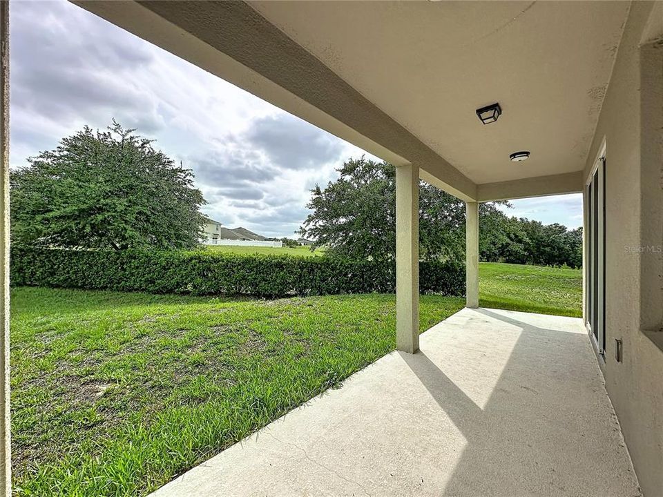 For Sale: $395,000 (4 beds, 3 baths, 2231 Square Feet)
