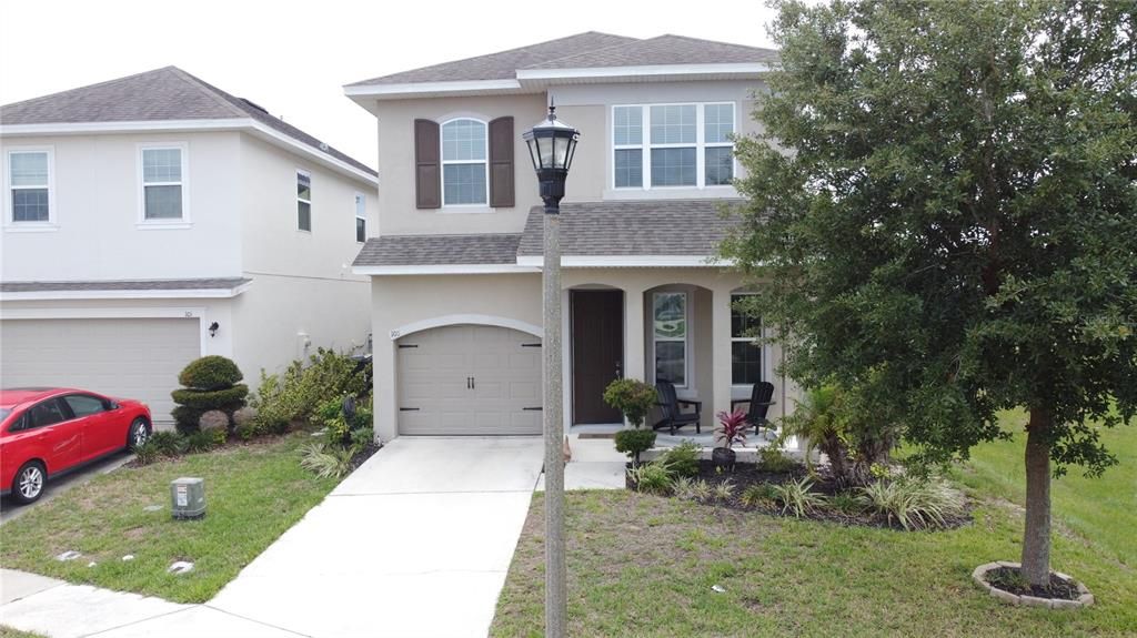For Sale: $395,000 (4 beds, 3 baths, 2231 Square Feet)