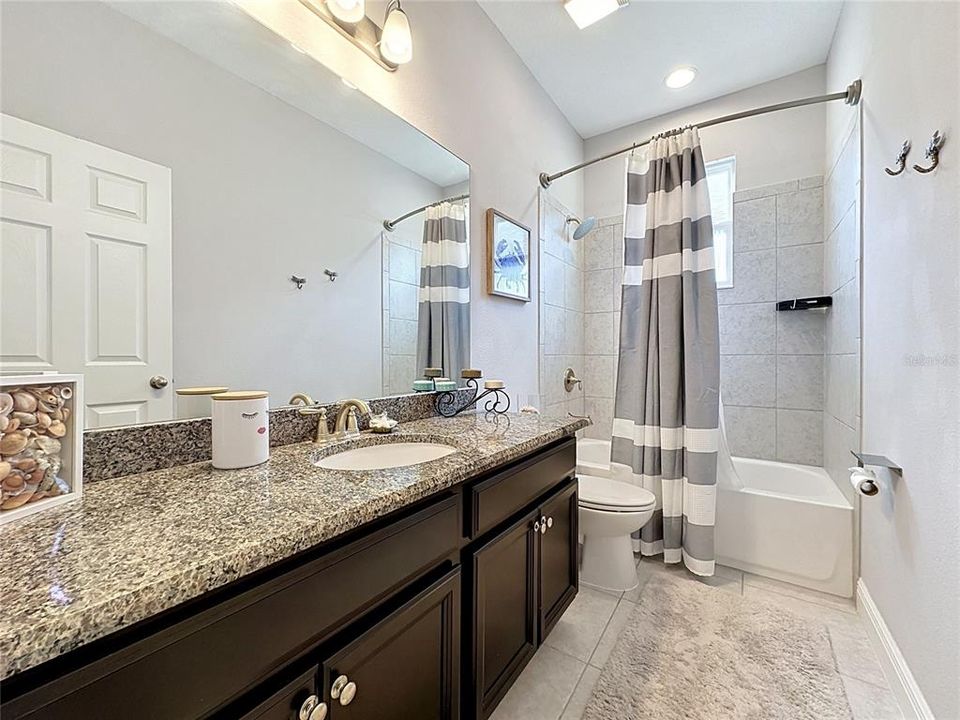For Sale: $395,000 (4 beds, 3 baths, 2231 Square Feet)