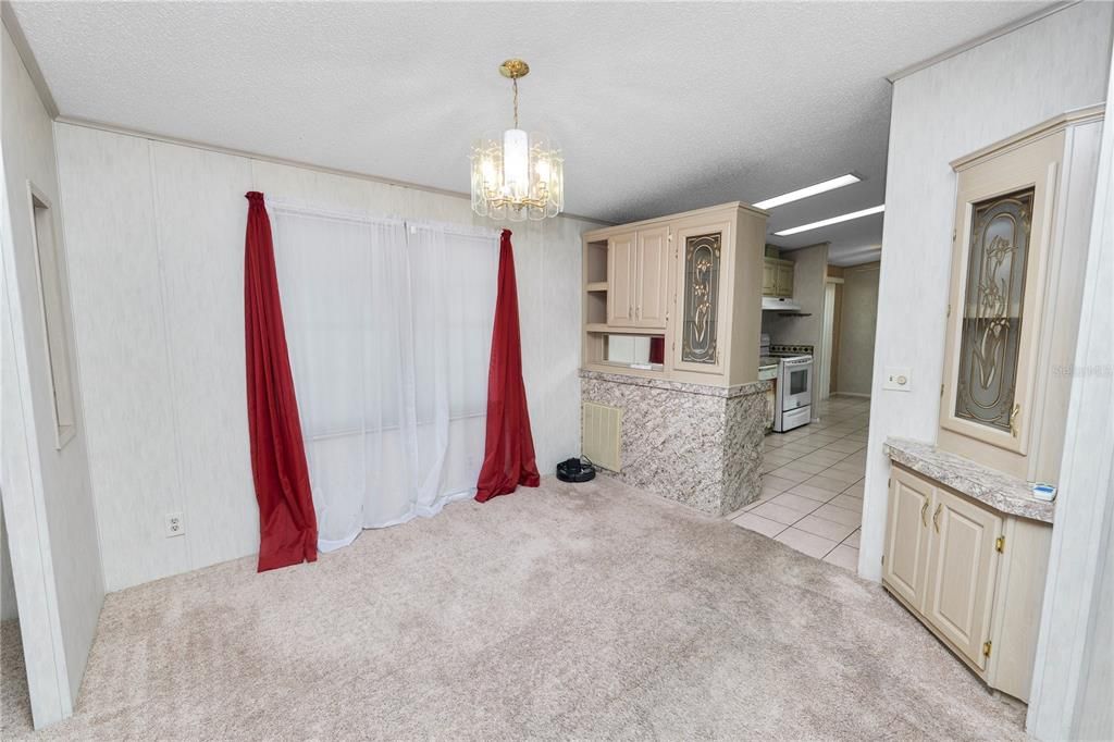 En Venta: $195,000 (3 camas, 2 baños, 1404 Pies cuadrados)