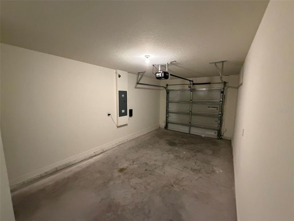 For Rent: $1,750 (3 beds, 2 baths, 1458 Square Feet)