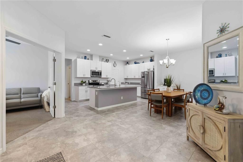 En Venta: $409,900 (2 camas, 2 baños, 1619 Pies cuadrados)