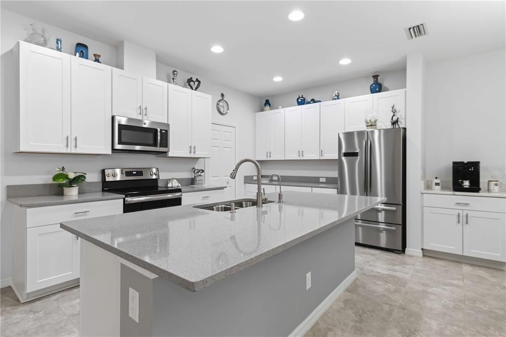 En Venta: $409,900 (2 camas, 2 baños, 1619 Pies cuadrados)