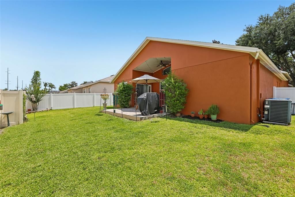 For Sale: $450,000 (4 beds, 2 baths, 2494 Square Feet)