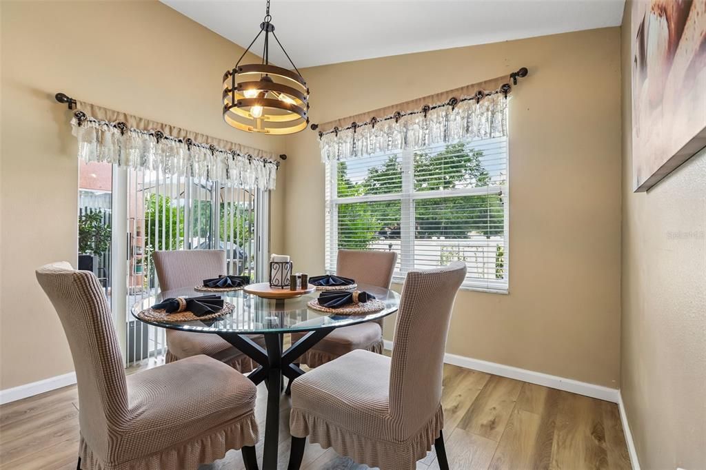 For Sale: $450,000 (4 beds, 2 baths, 2494 Square Feet)
