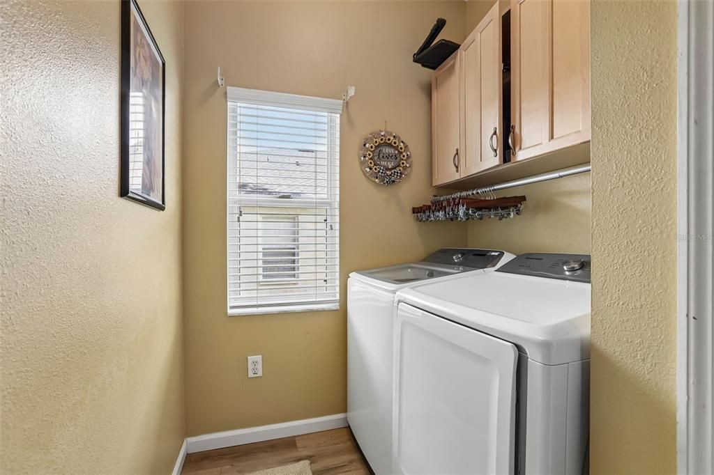 For Sale: $450,000 (4 beds, 2 baths, 2494 Square Feet)