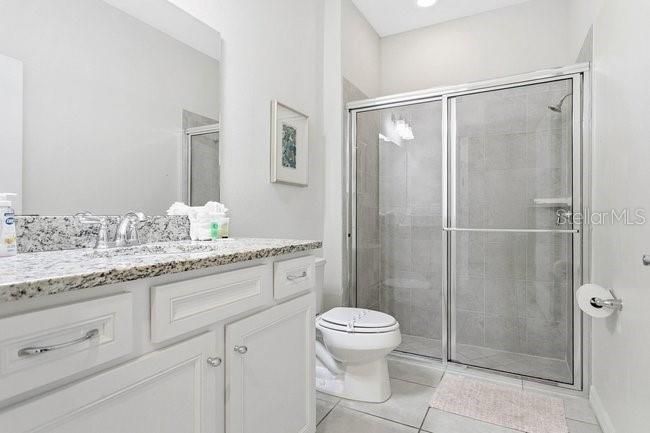 For Sale: $445,000 (5 beds, 4 baths, 2263 Square Feet)