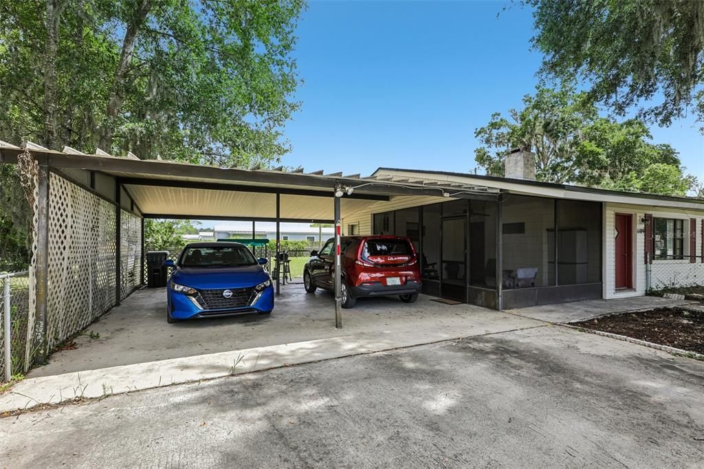 For Sale: $265,000 (2 beds, 2 baths, 1232 Square Feet)