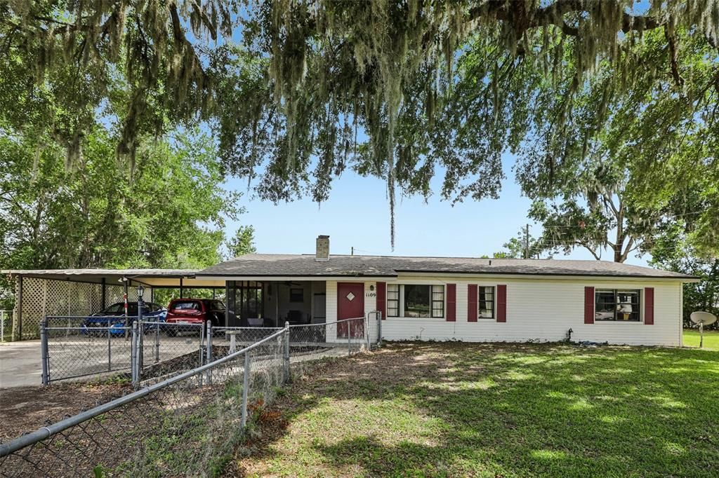 For Sale: $265,000 (2 beds, 2 baths, 1232 Square Feet)