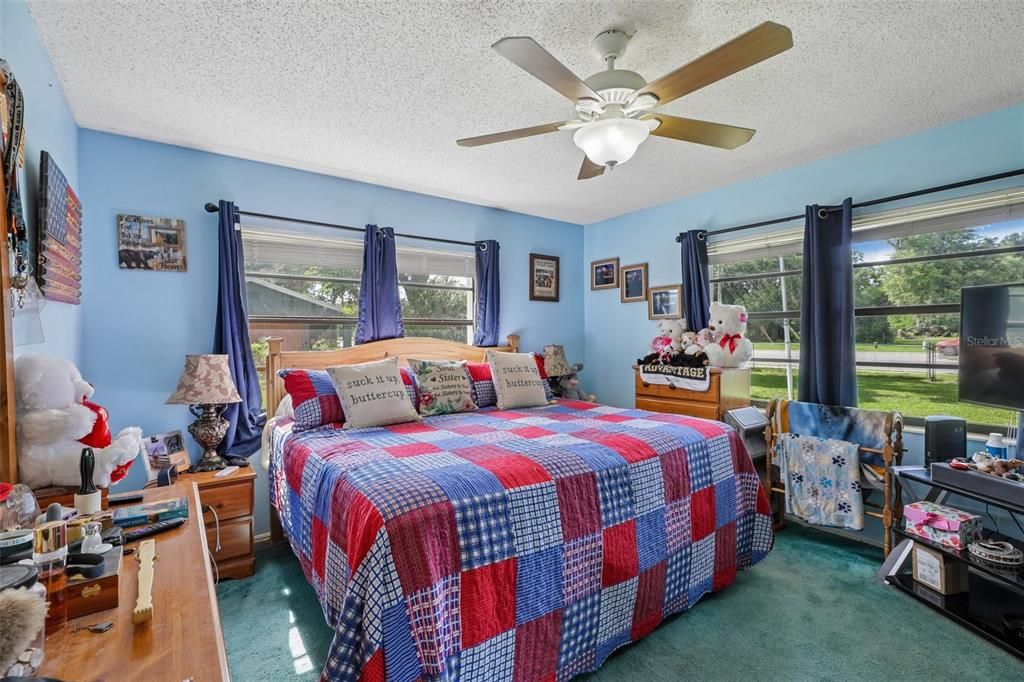 For Sale: $265,000 (2 beds, 2 baths, 1232 Square Feet)