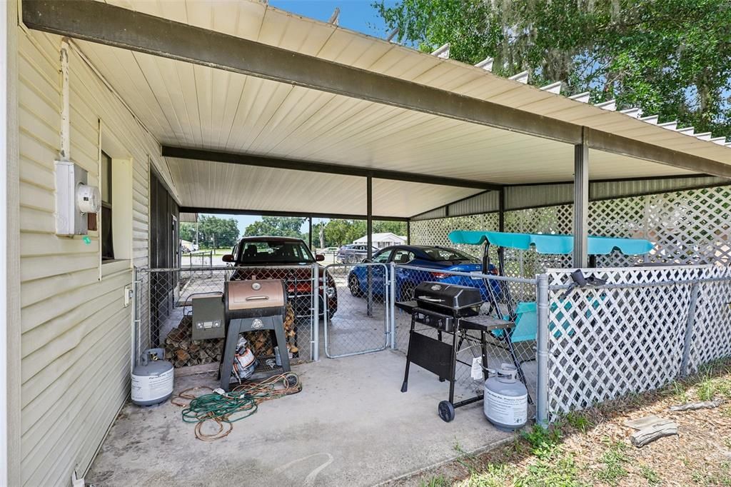 For Sale: $265,000 (2 beds, 2 baths, 1232 Square Feet)