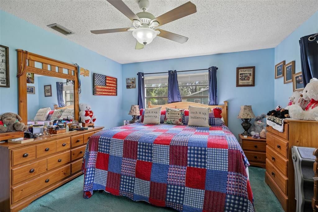 For Sale: $265,000 (2 beds, 2 baths, 1232 Square Feet)