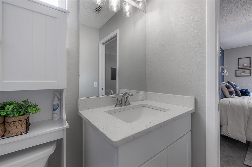 For Sale: $285,000 (3 beds, 2 baths, 1442 Square Feet)