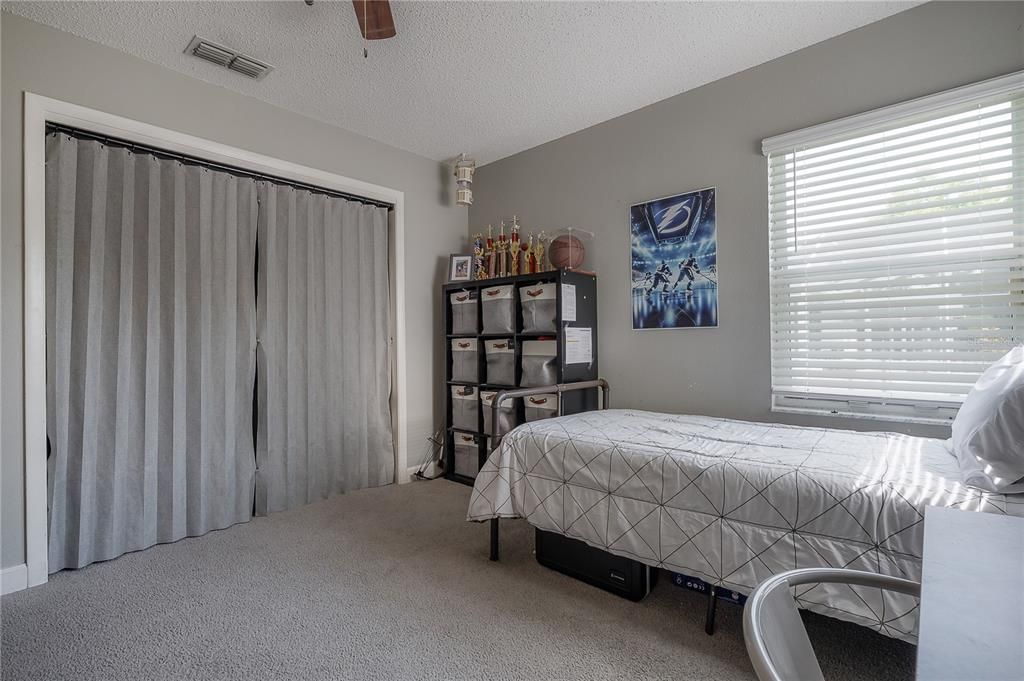 For Sale: $285,000 (3 beds, 2 baths, 1442 Square Feet)