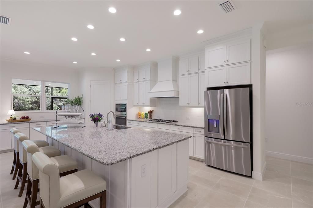 For Sale: $1,250,000 (3 beds, 3 baths, 2868 Square Feet)