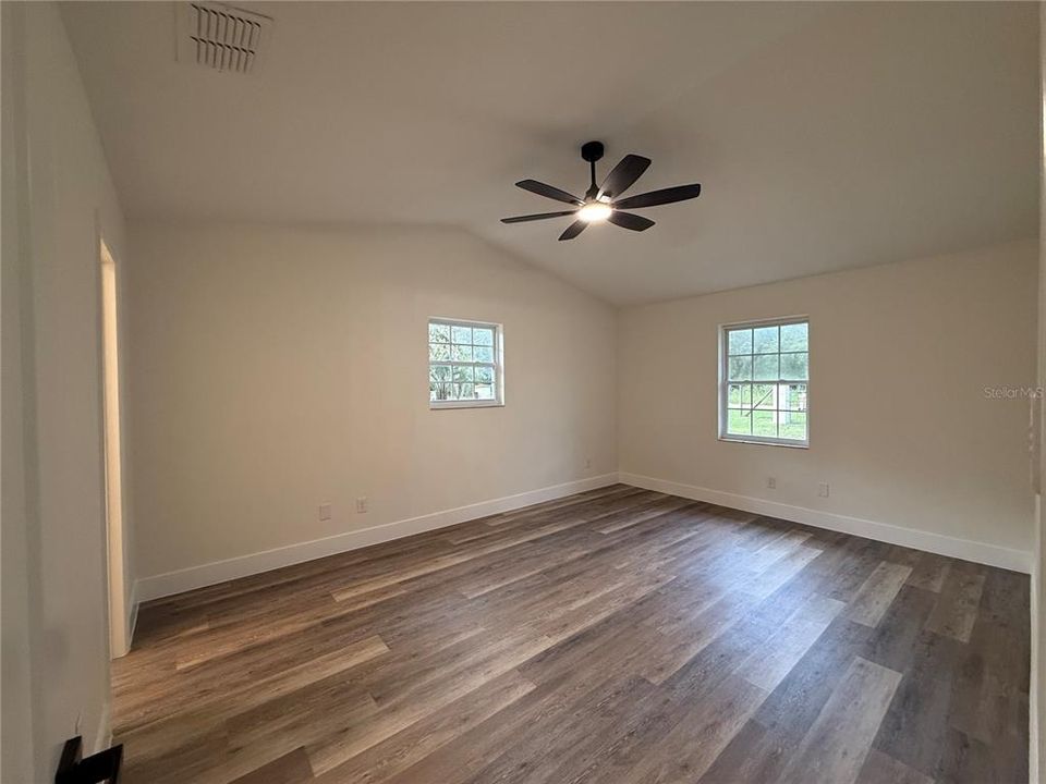 En Renta: $1,695 (2 camas, 2 baños, 1008 Pies cuadrados)