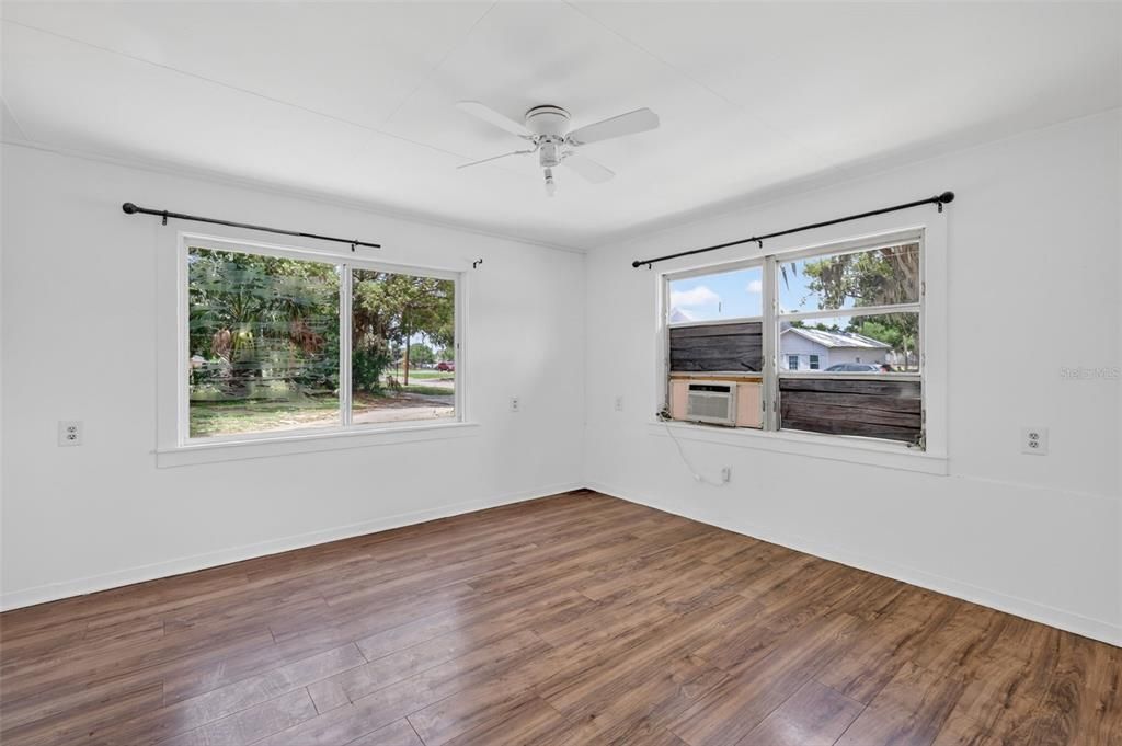 For Sale: $629,000 (0 beds, 0 baths, 5415 Square Feet)