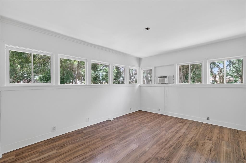 For Sale: $629,000 (0 beds, 0 baths, 5415 Square Feet)