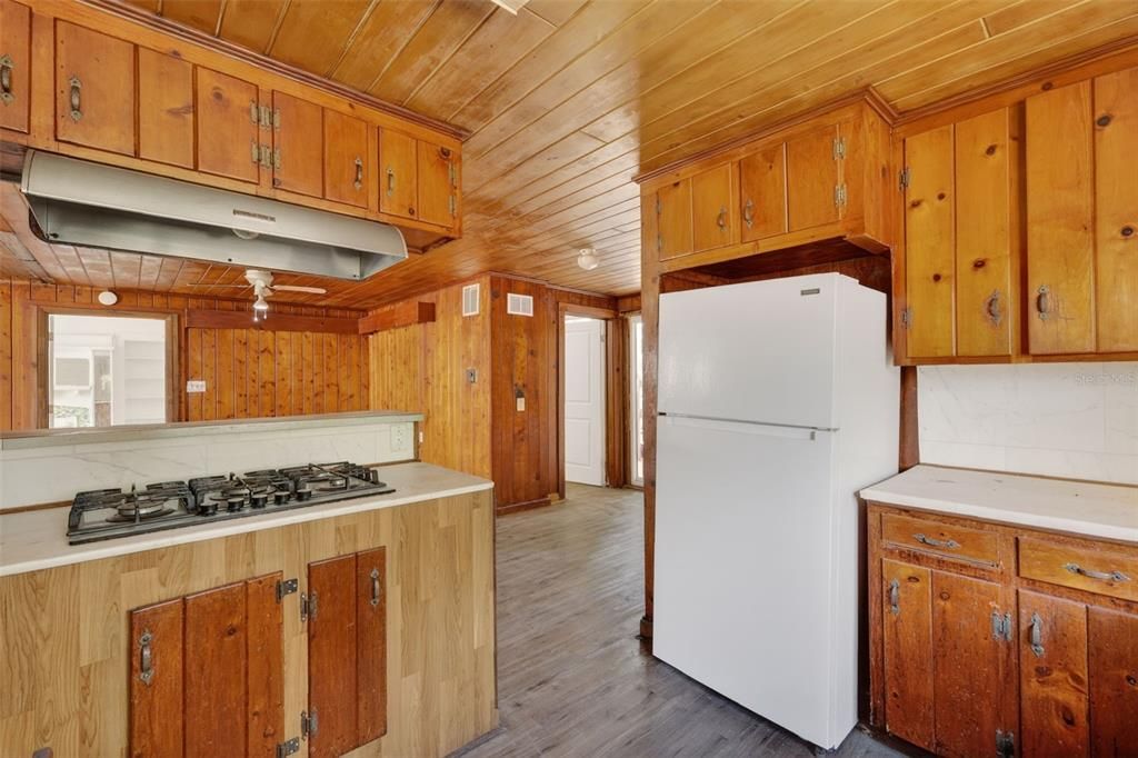 For Sale: $629,000 (0 beds, 0 baths, 5415 Square Feet)