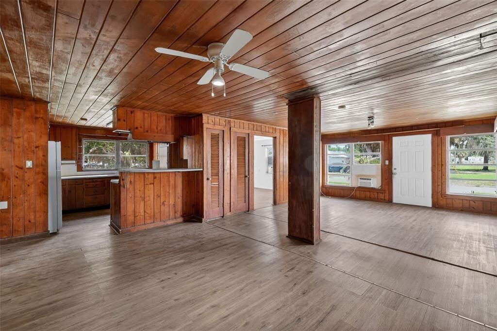 For Sale: $629,000 (0 beds, 0 baths, 5415 Square Feet)