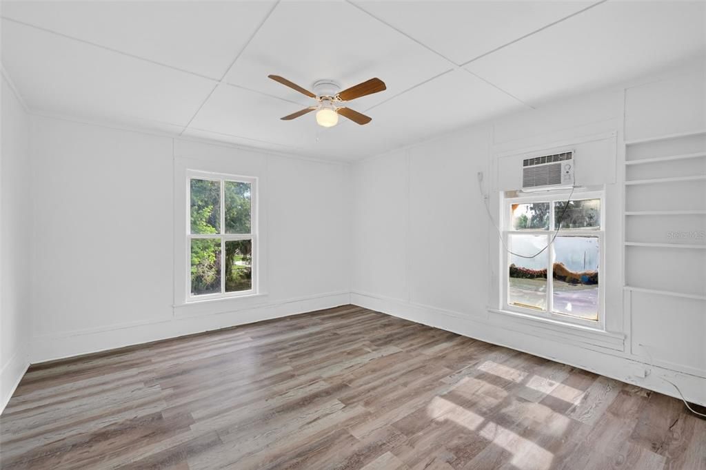 For Sale: $629,000 (0 beds, 0 baths, 5415 Square Feet)