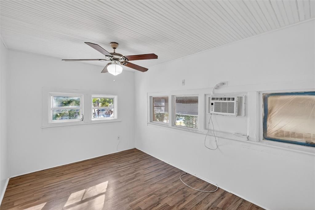 For Sale: $629,000 (0 beds, 0 baths, 5415 Square Feet)