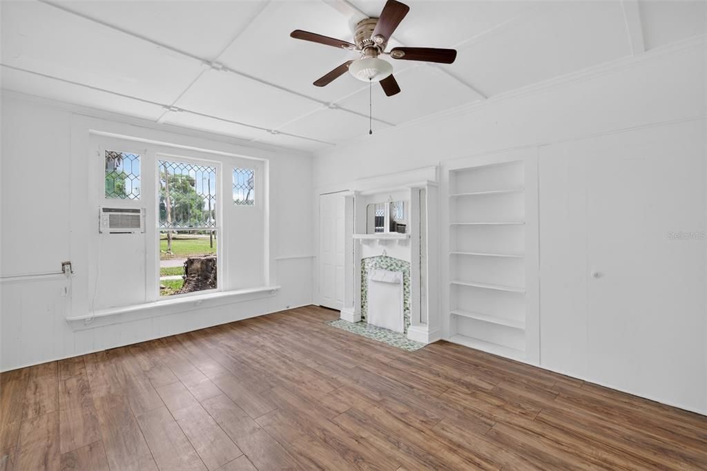 For Sale: $629,000 (0 beds, 0 baths, 5415 Square Feet)