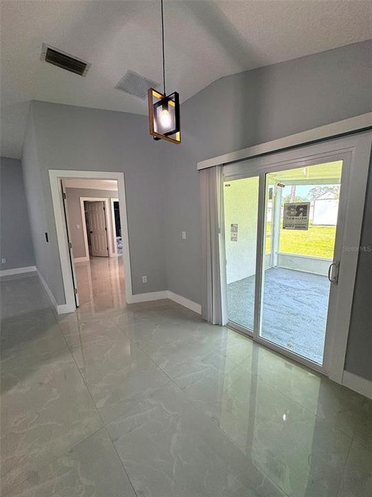 For Sale: $299,000 (4 beds, 2 baths, 1575 Square Feet)