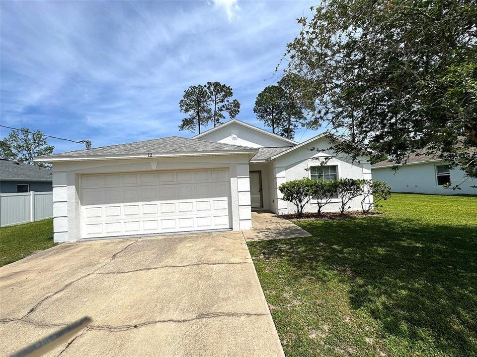 For Sale: $299,000 (4 beds, 2 baths, 1575 Square Feet)