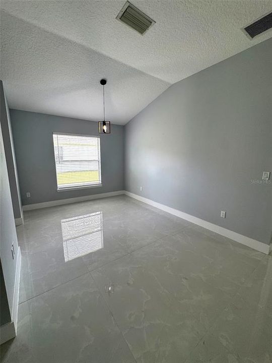 For Sale: $299,000 (4 beds, 2 baths, 1575 Square Feet)