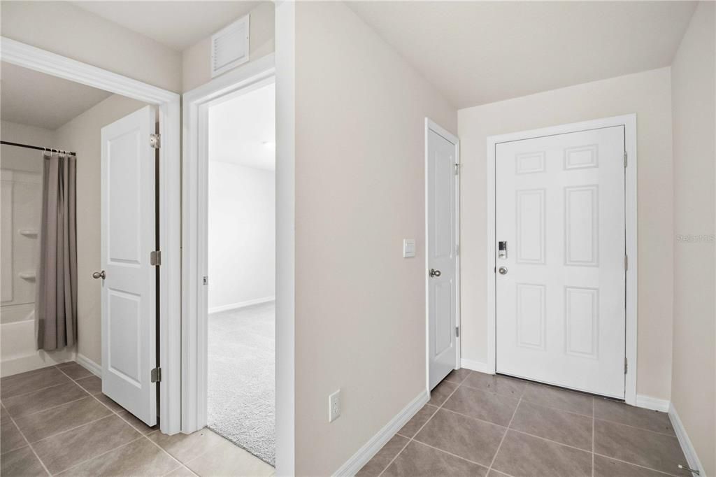 For Sale: $359,000 (4 beds, 2 baths, 1811 Square Feet)