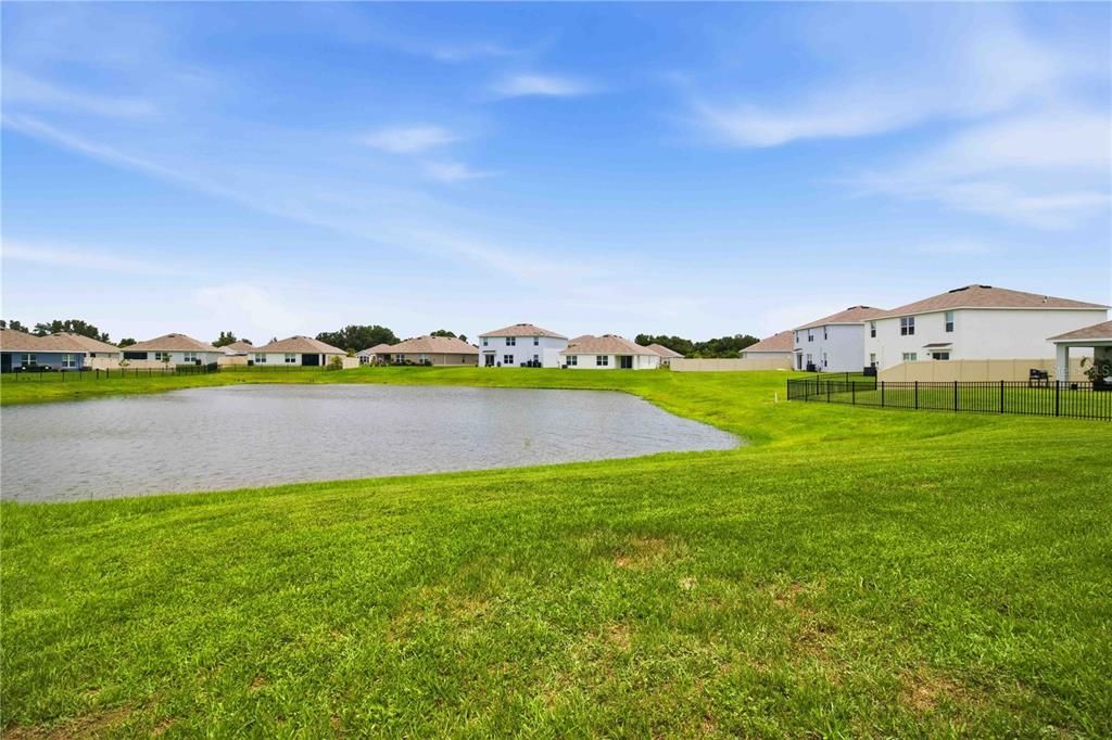 For Sale: $359,000 (4 beds, 2 baths, 1811 Square Feet)