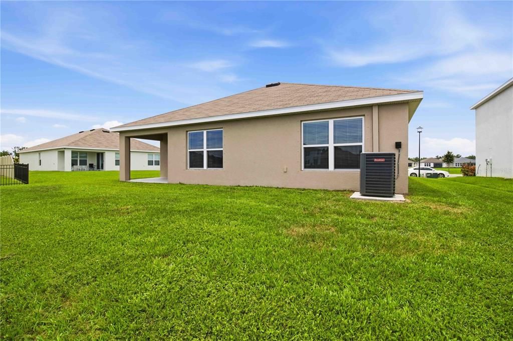 For Sale: $359,000 (4 beds, 2 baths, 1811 Square Feet)
