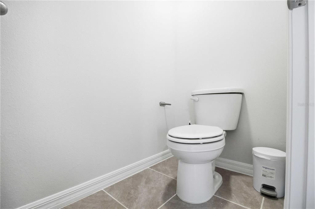 For Sale: $359,000 (4 beds, 2 baths, 1811 Square Feet)