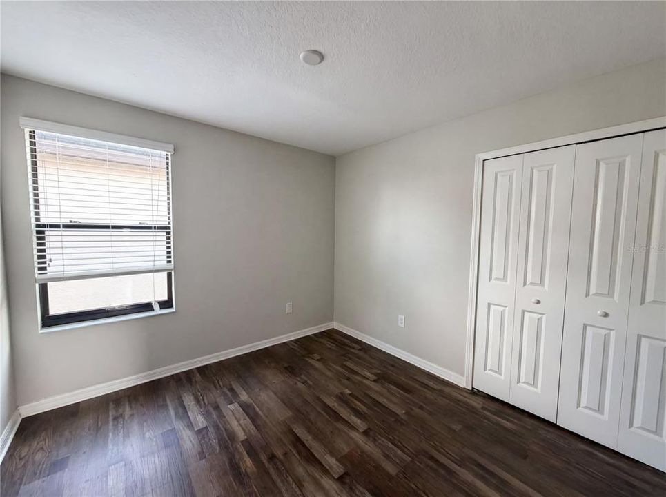 For Sale: $330,000 (4 beds, 2 baths, 1870 Square Feet)