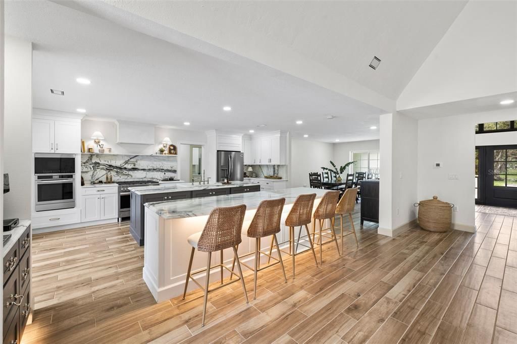 For Sale: $3,500,000 (5 beds, 5 baths, 5022 Square Feet)