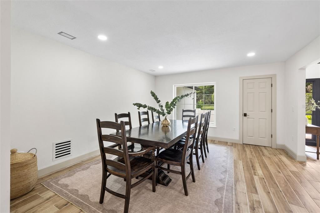 For Sale: $3,500,000 (5 beds, 5 baths, 5022 Square Feet)