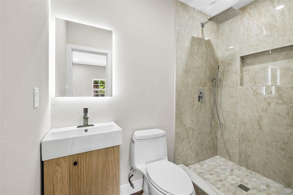 For Sale: $3,500,000 (5 beds, 5 baths, 5022 Square Feet)