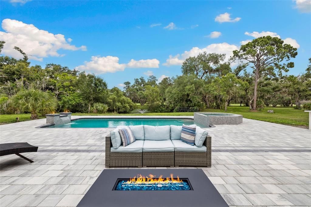 For Sale: $3,500,000 (5 beds, 5 baths, 5022 Square Feet)