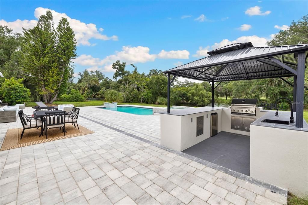 For Sale: $3,500,000 (5 beds, 5 baths, 5022 Square Feet)
