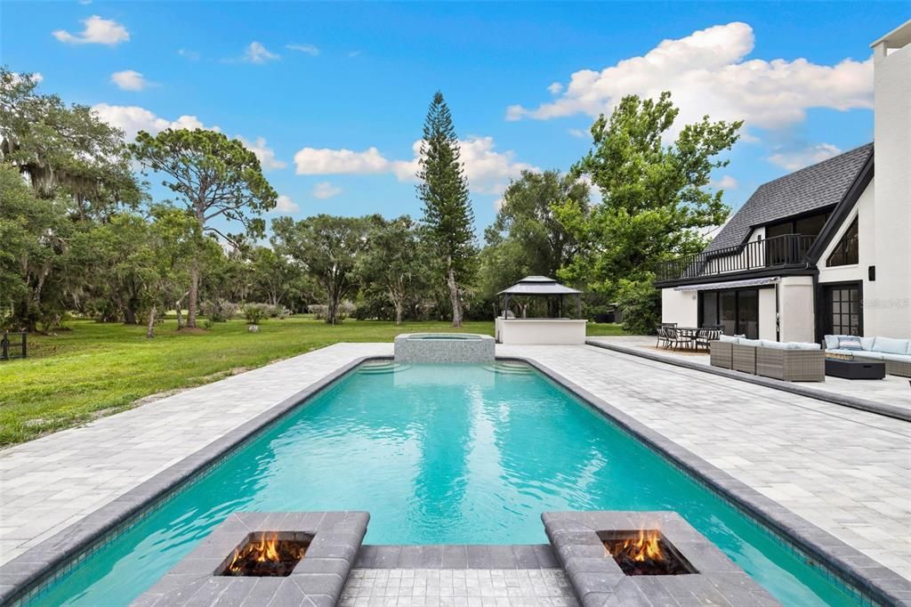 For Sale: $3,500,000 (5 beds, 5 baths, 5022 Square Feet)