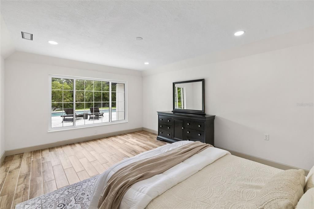 For Sale: $3,500,000 (5 beds, 5 baths, 5022 Square Feet)
