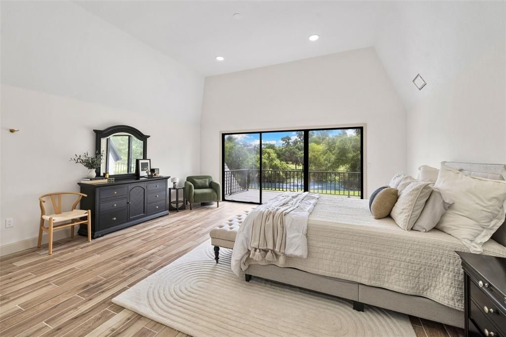 For Sale: $3,500,000 (5 beds, 5 baths, 5022 Square Feet)