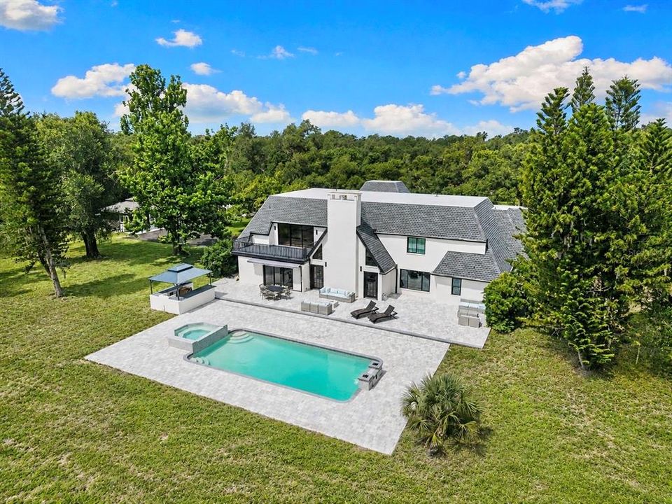 For Sale: $3,500,000 (5 beds, 5 baths, 5022 Square Feet)