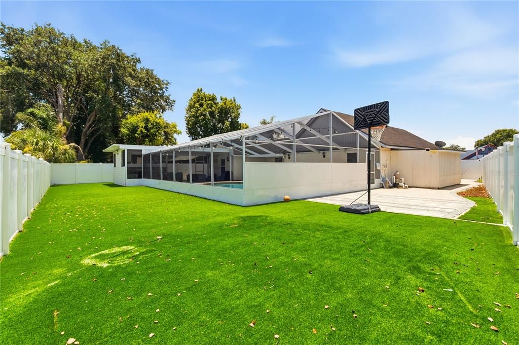 En Venta: $649,000 (4 camas, 2 baños, 1742 Pies cuadrados)